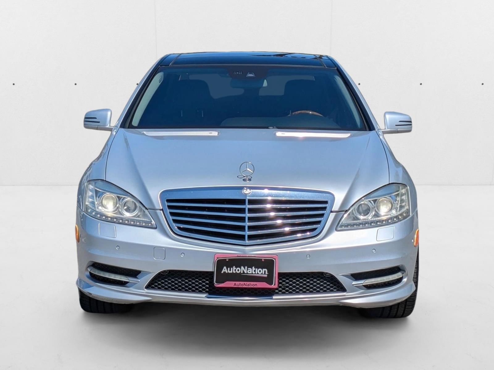 2010 Mercedes Benz S 550 4MATIC photo 2
