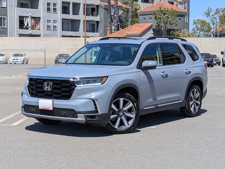 2025 Honda Pilot Touring SUV