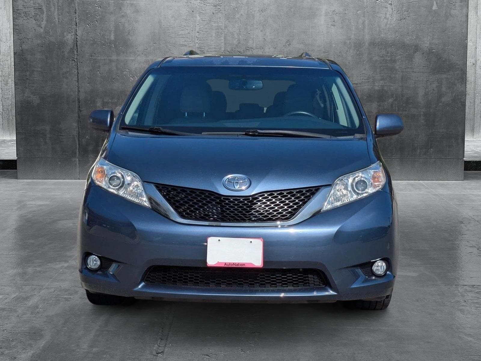 Used 2017 Toyota Sienna XLE with VIN 5TDYZ3DC3HS851524 for sale in Costa Mesa, CA