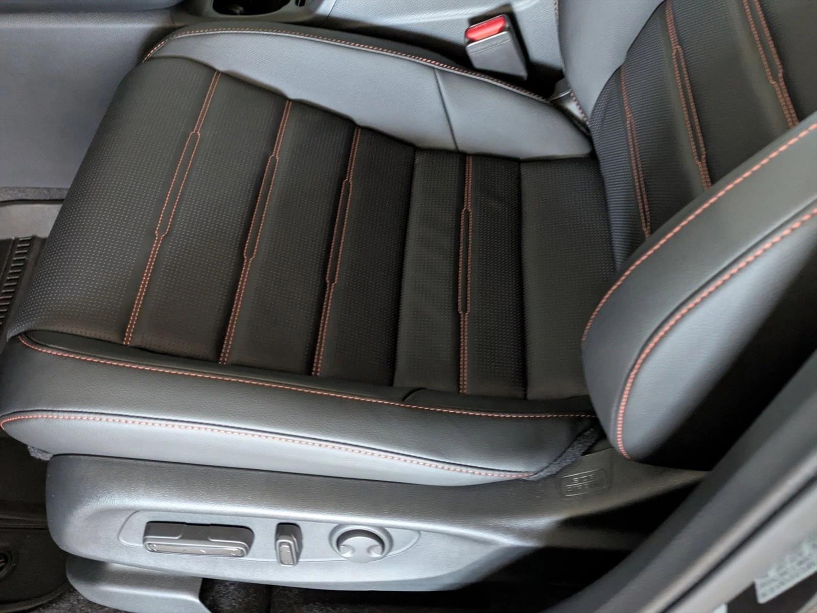 2026 Honda CR-V Hybrid Sport-L photo 3