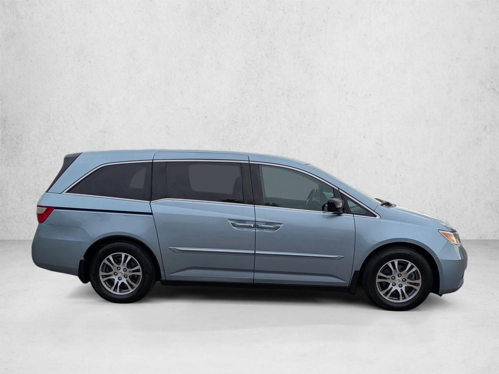 2011 Honda Odyssey EX photo 4