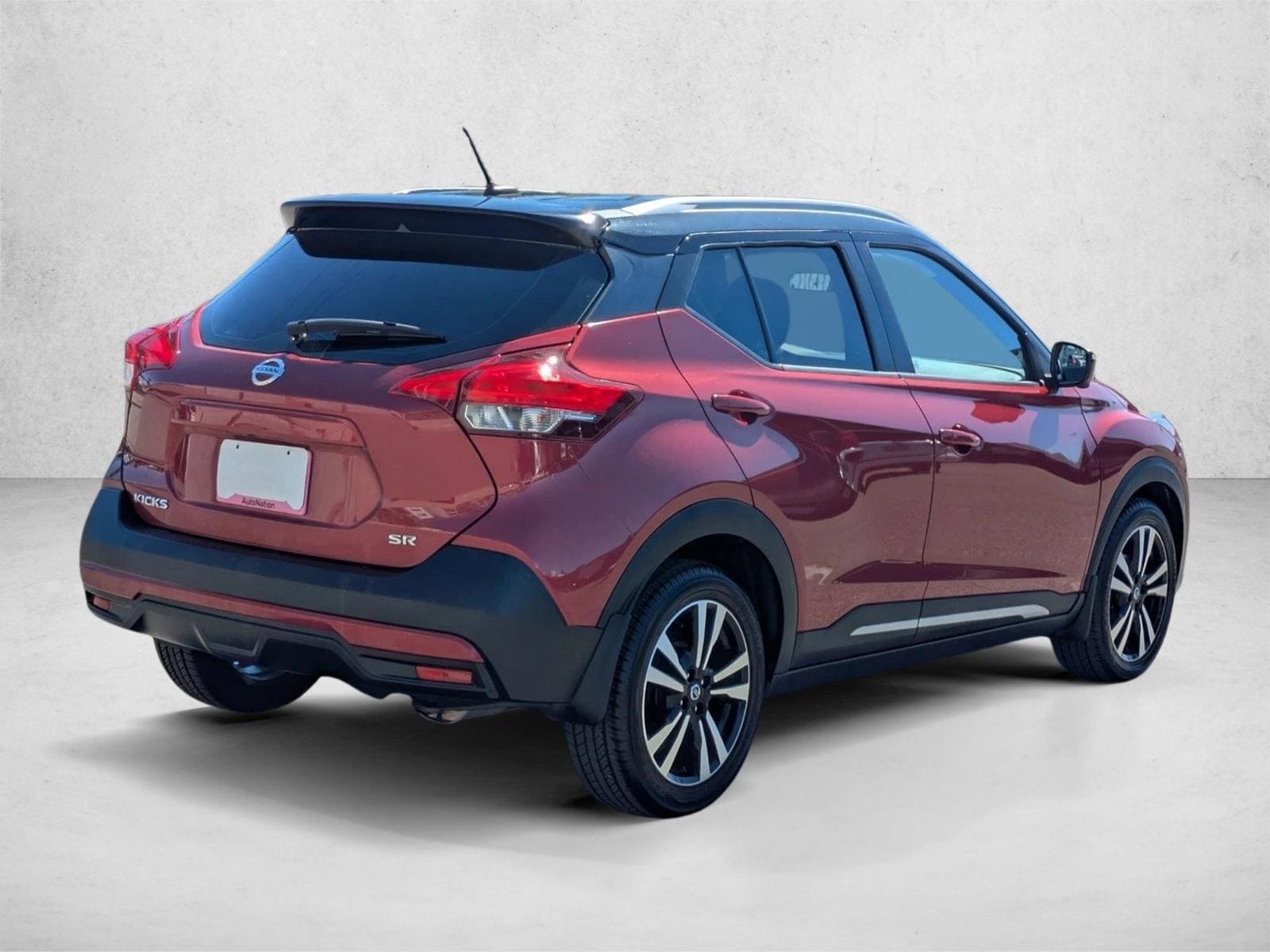 2018 Nissan Kicks SR photo 4