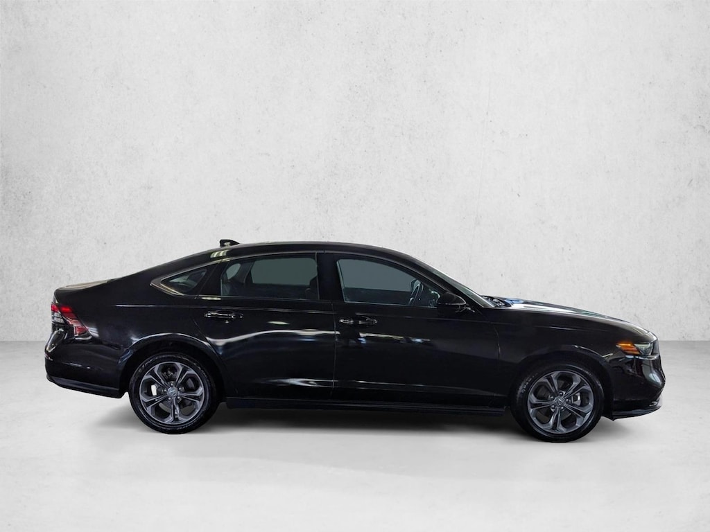 Used 2024 Honda Accord EX Sedan