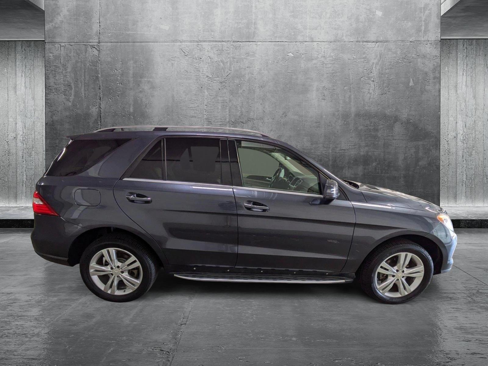 2013 Mercedes Benz ML 350 4MATIC photo 4