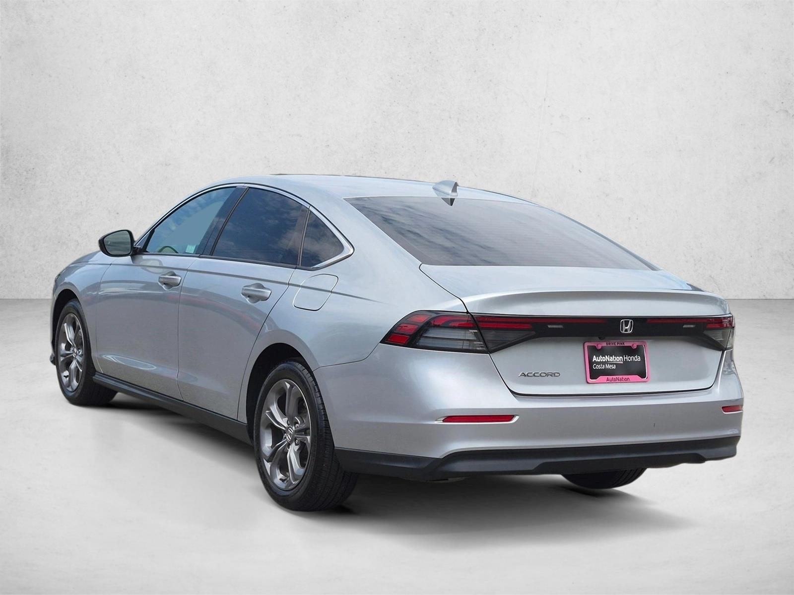 2024 Honda Accord EX - Photo 8