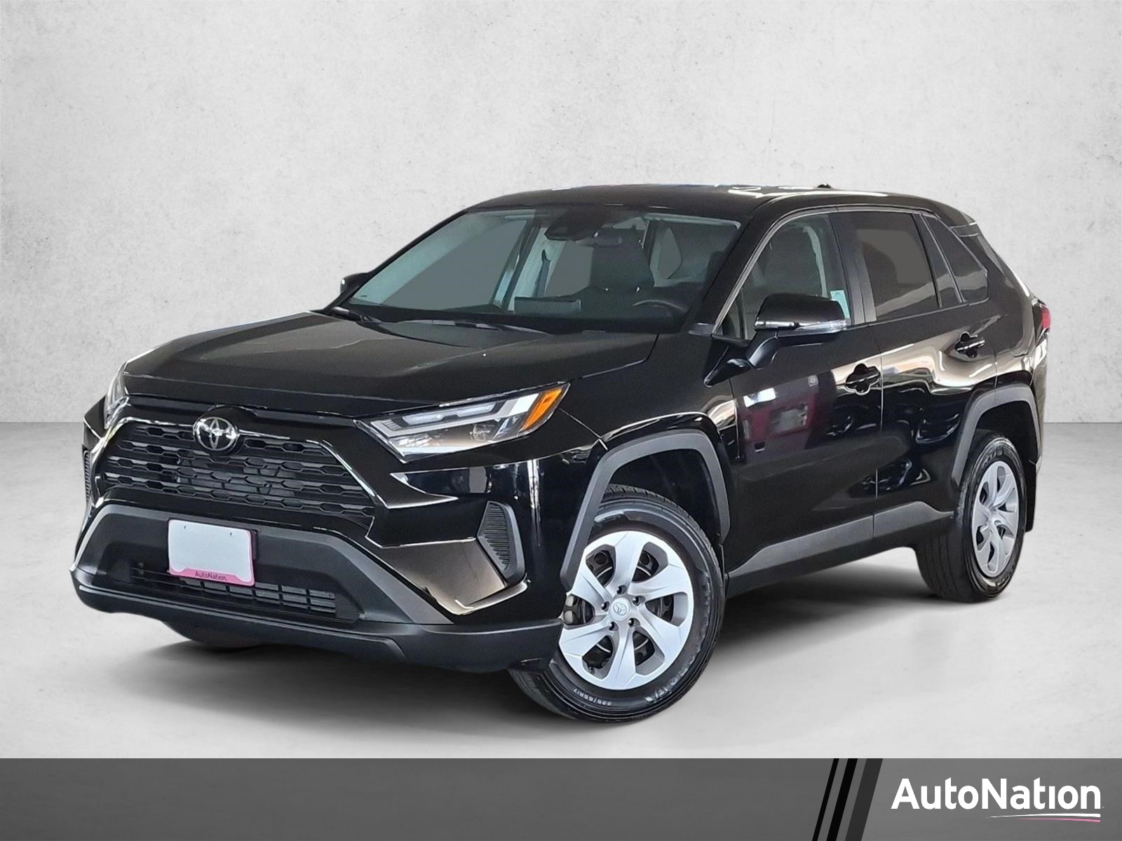 2025 Toyota RAV4 LE — photo 1 of 24