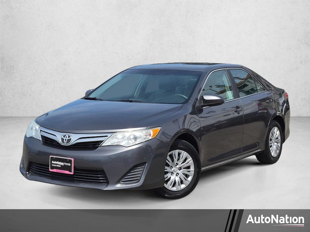Used 2014 Toyota Camry LE Sedan