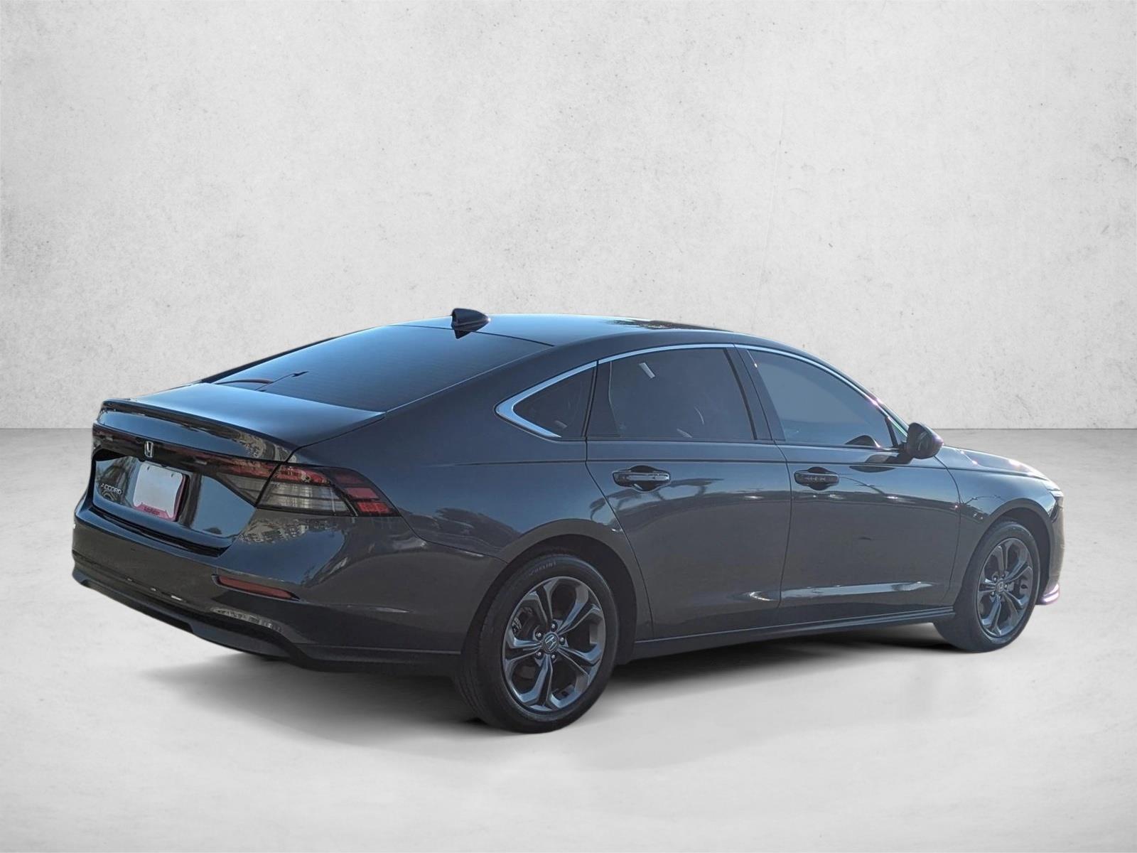 2023 Honda Accord EX photo 4