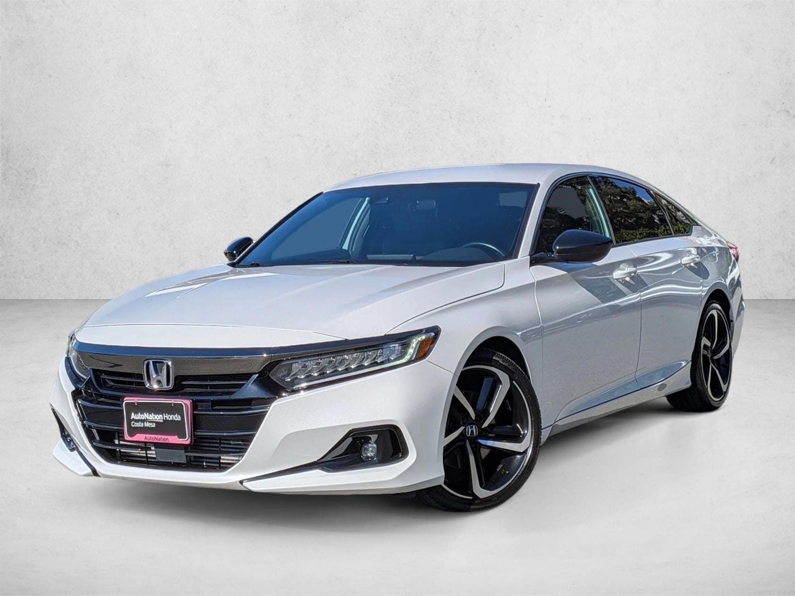2021 Honda Accord Sport's photo