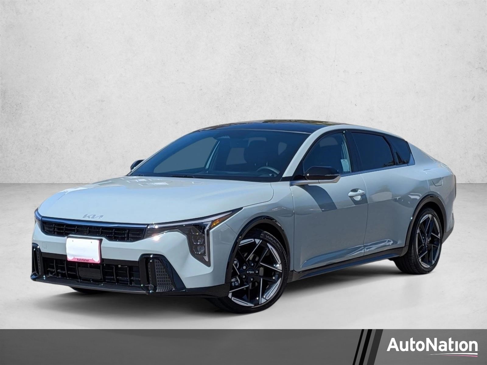 2025 Kia K4 GT-Line AT's photo