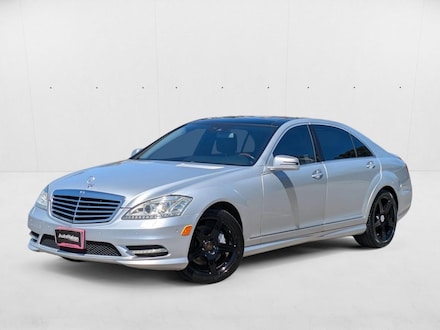 2010 Mercedes-Benz S-Class S550 4MATIC Sedan