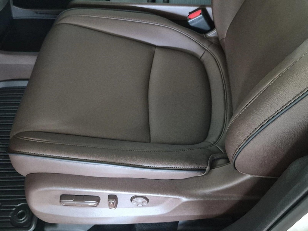 New 2026 Honda Odyssey Touring Van Passenger