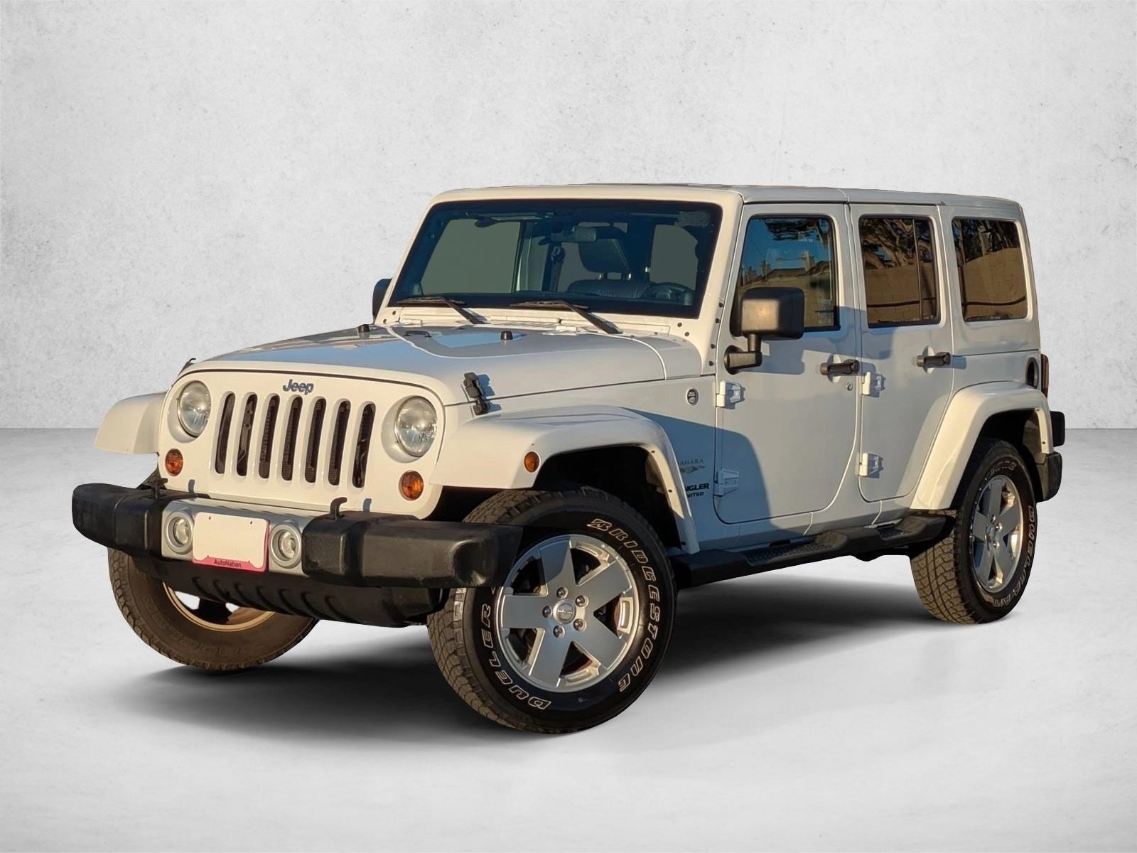 2012 Jeep Wrangler Unlimited Sahara photo 1