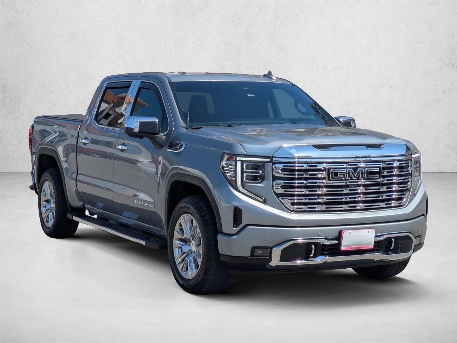 2024 GMC Sierra 1500 Denali photo 2