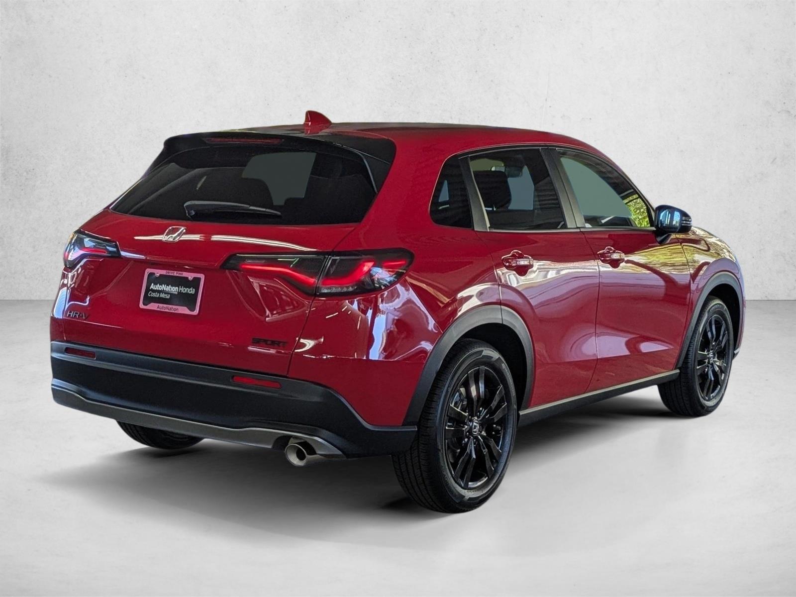 2026 Honda HR-V Sport photo 2