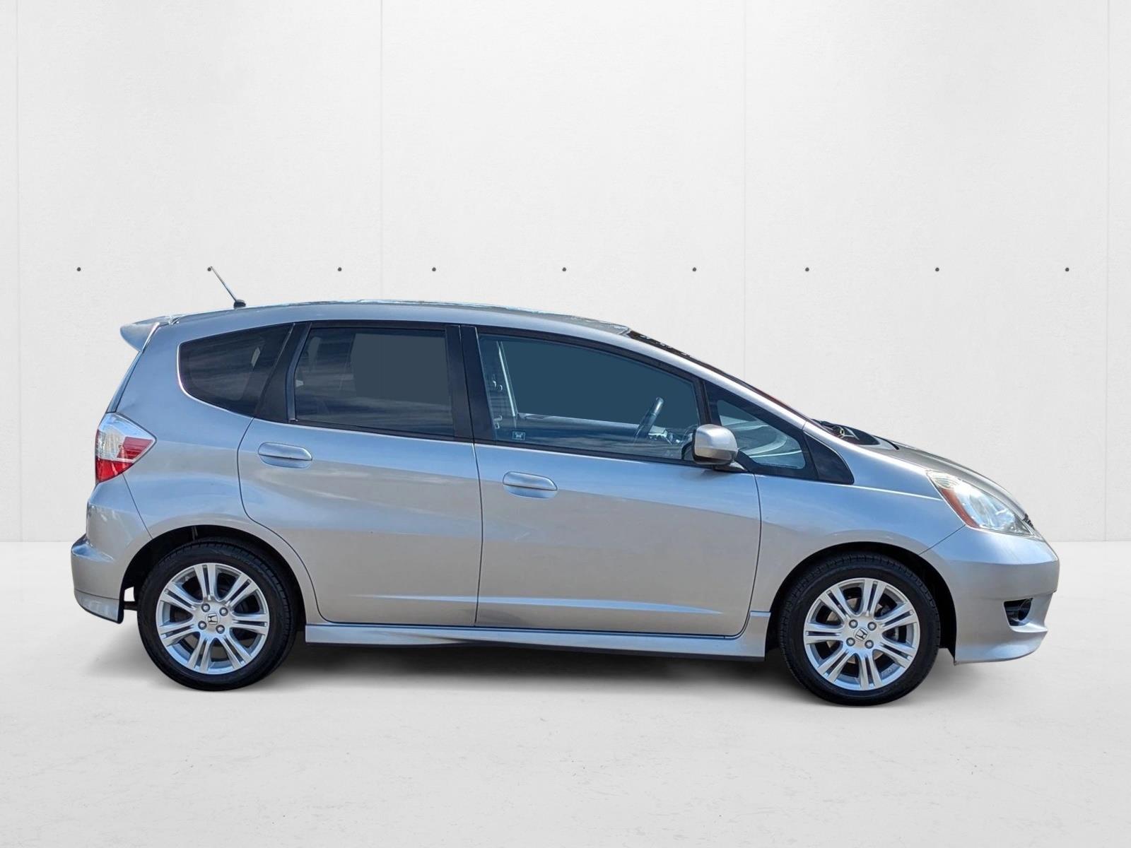 2010 Honda Fit Sport photo 4
