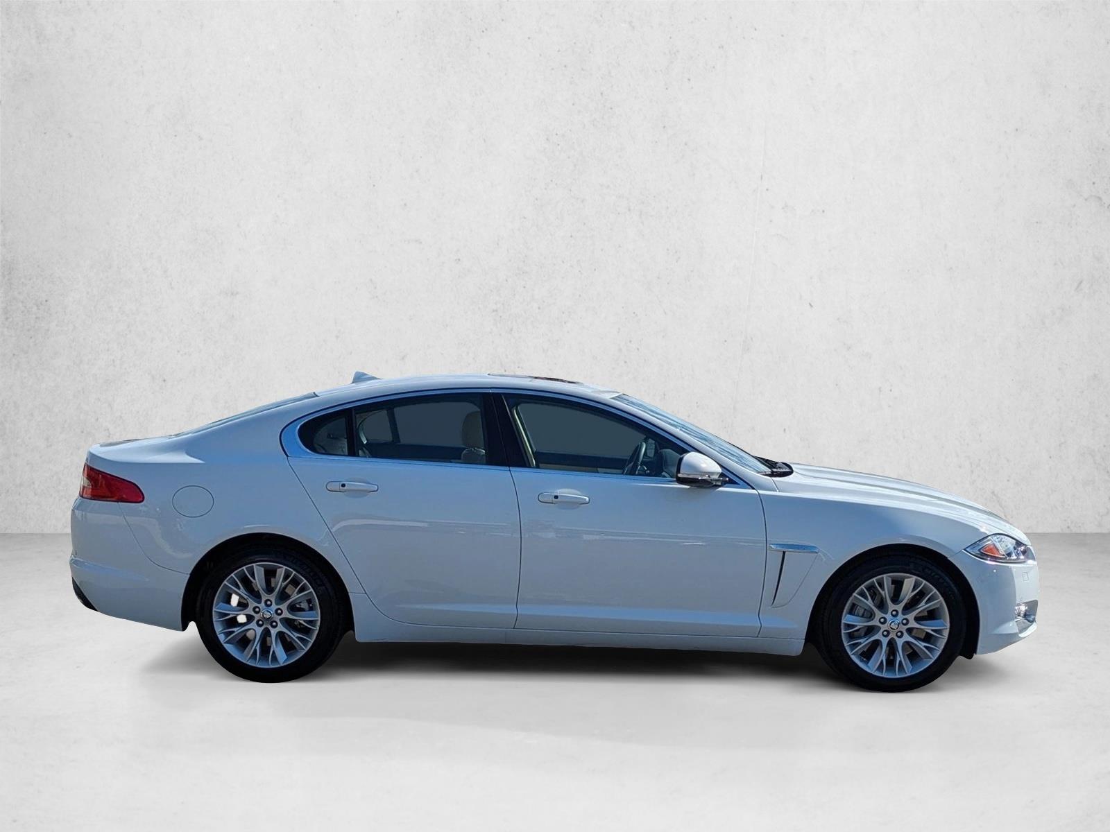 2013 Jaguar XF 3.0 photo 4