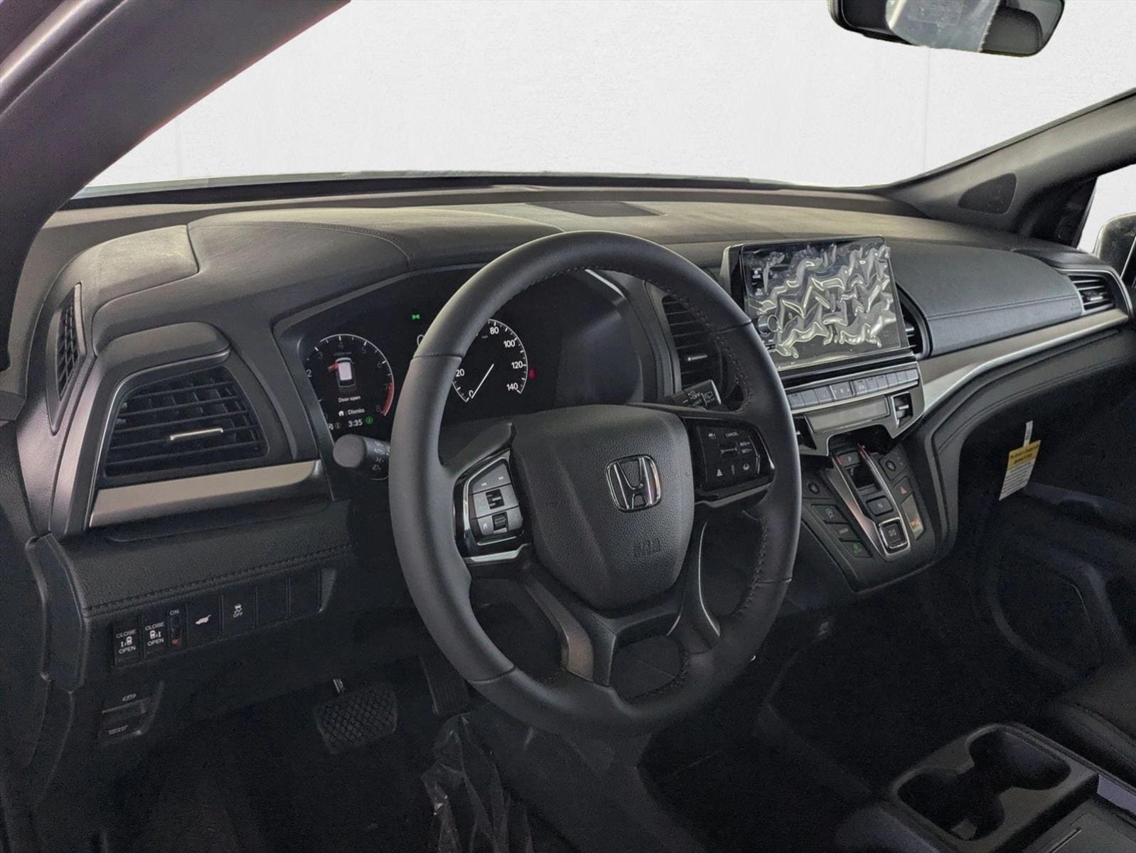 2026 Honda Odyssey photo 3