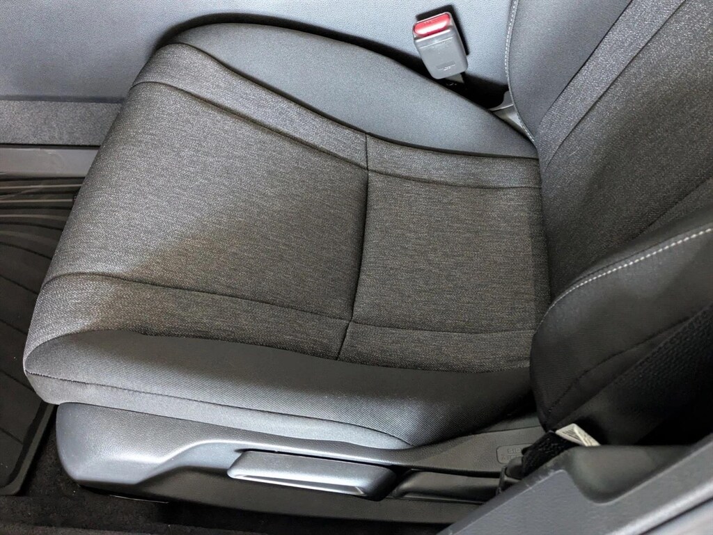 New 2025 Honda Accord LX Sedan