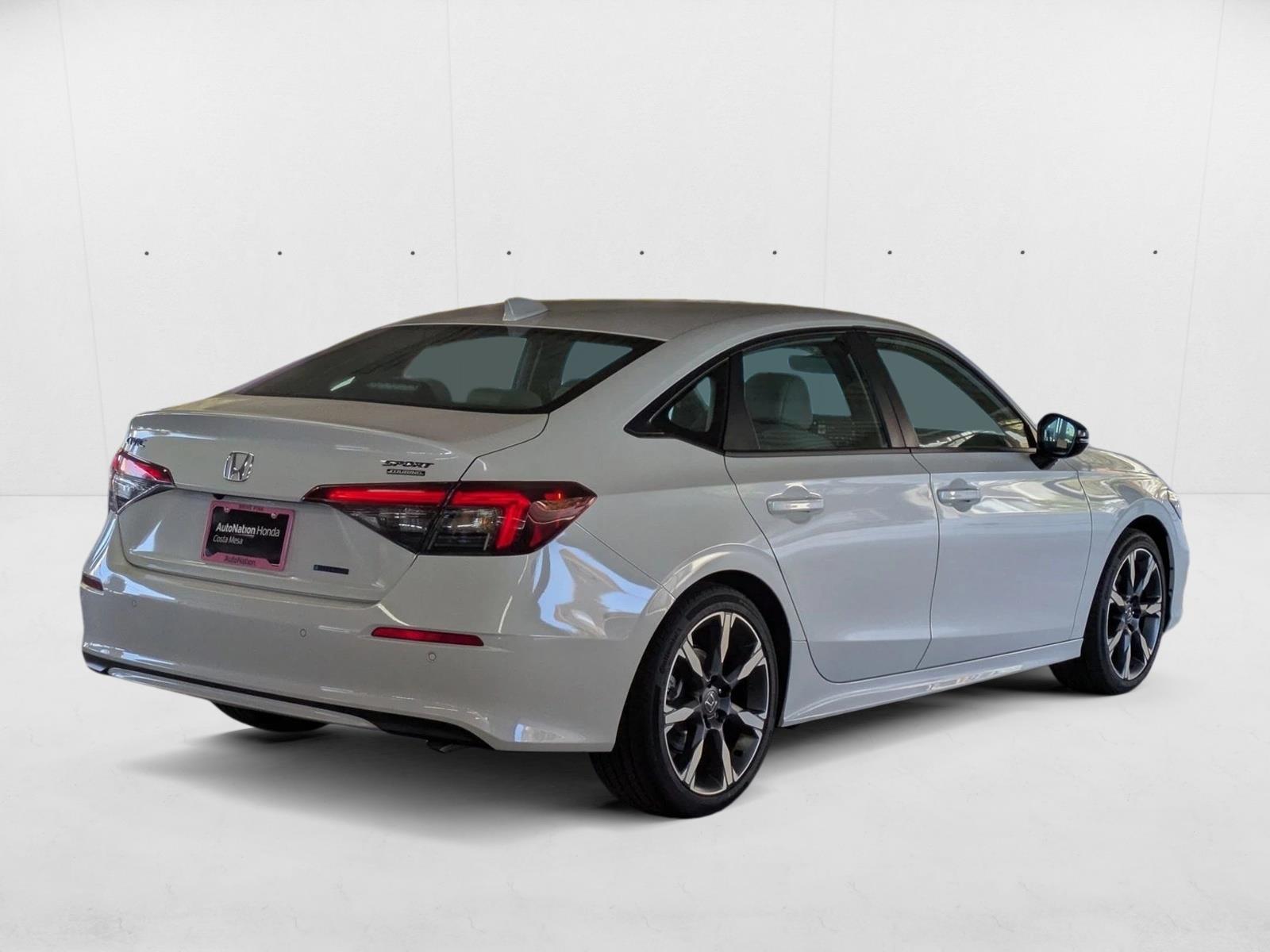 2026 Honda Civic Hybrid Sport Touring photo 2