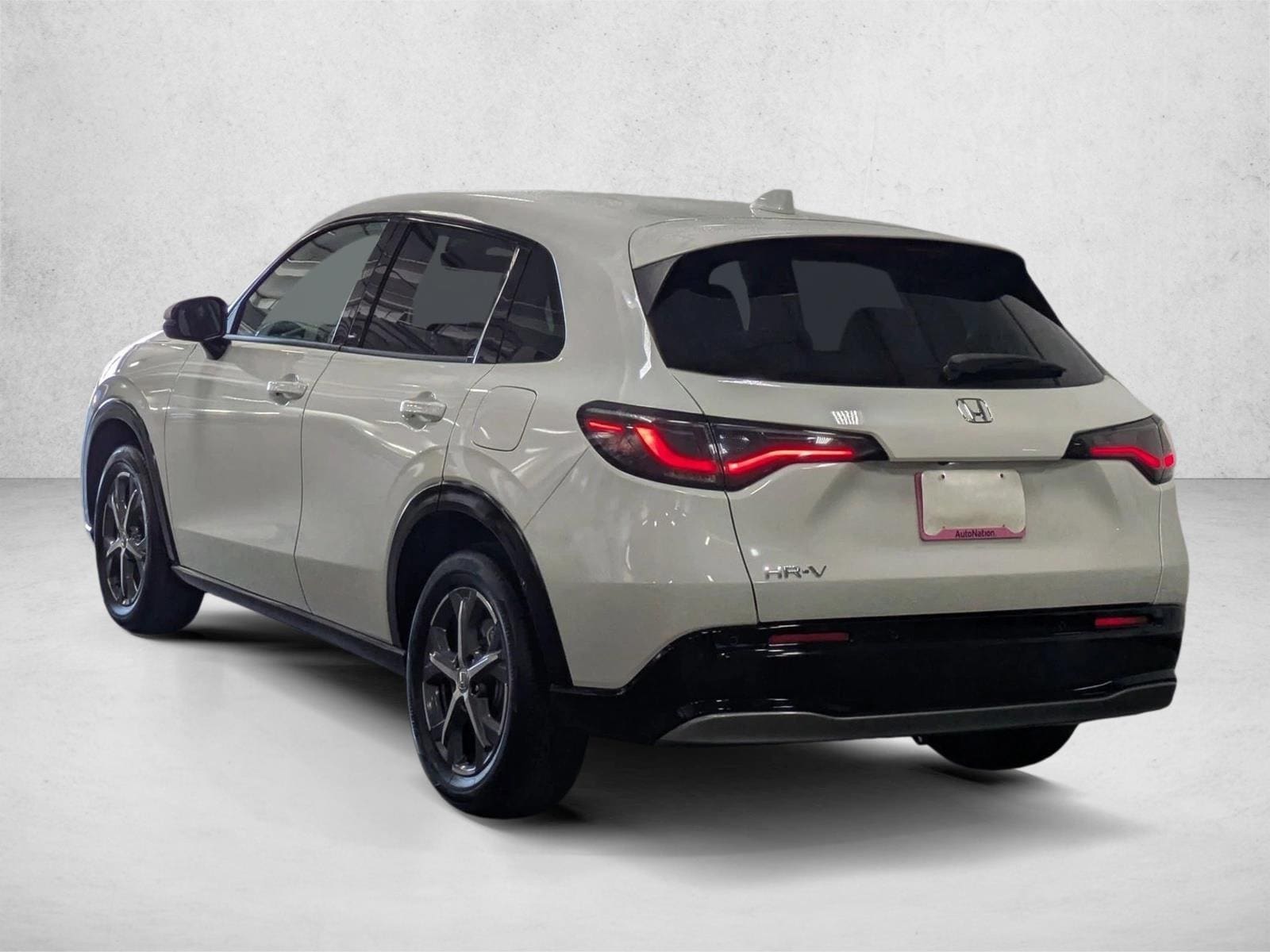 2025 Honda HR-V EX-L photo 3