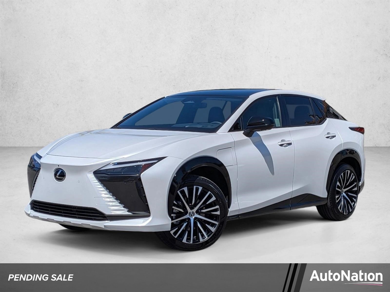 2024 Lexus RZ 450e 300e Premium w/ 20" Wheel's photo