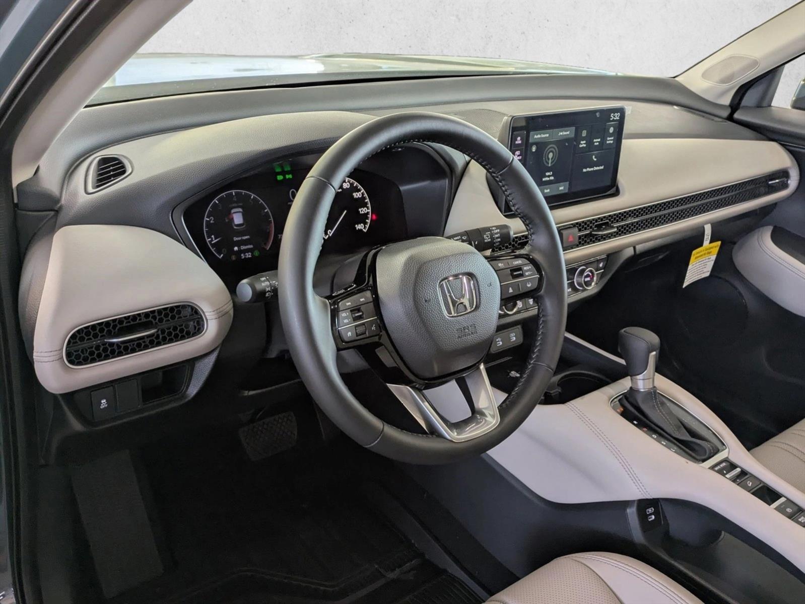 2026 Honda HR-V EX-L photo 3