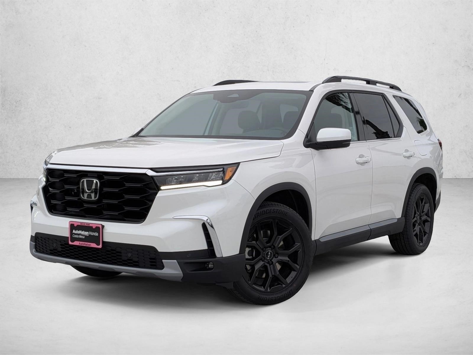 2025 Honda Pilot Touring's photo