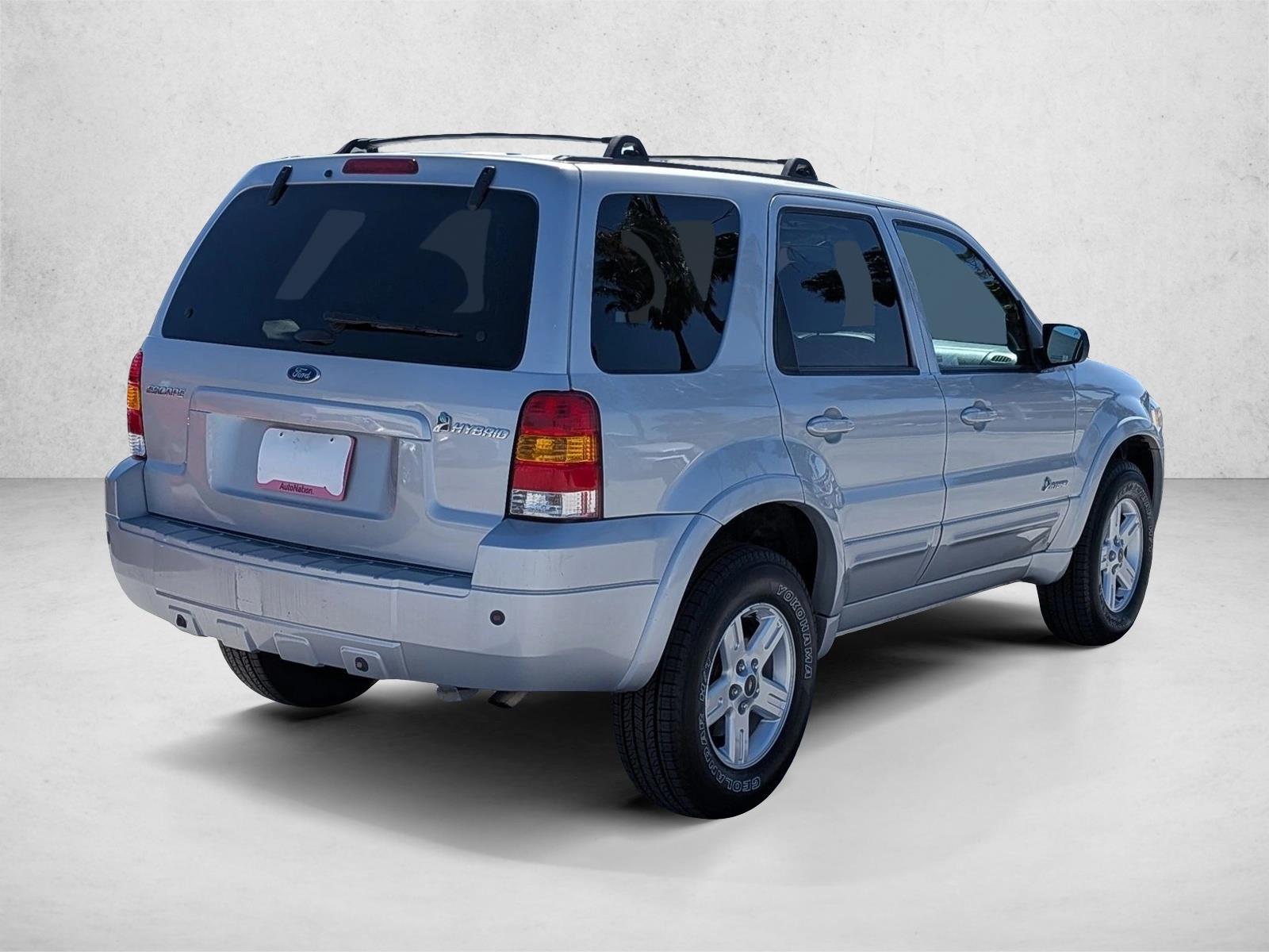 2006 Ford Escape Hybrid Base photo 5