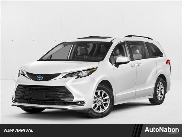 2023 Toyota Sienna XLE 7-Passenger Hybrid FWD's photo