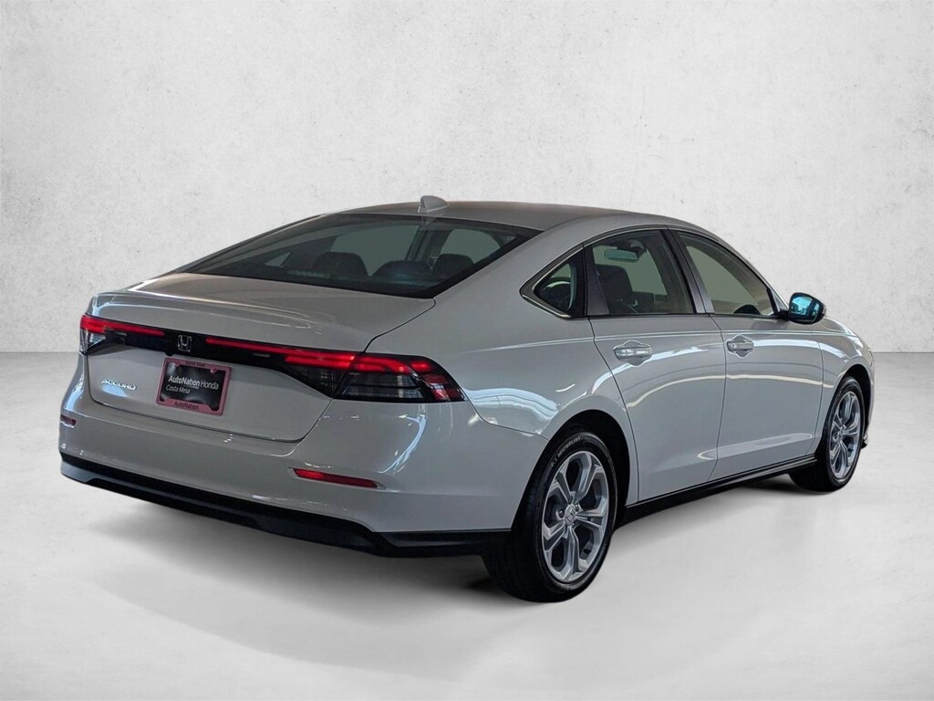 New 2025 Honda Accord LX Sedan