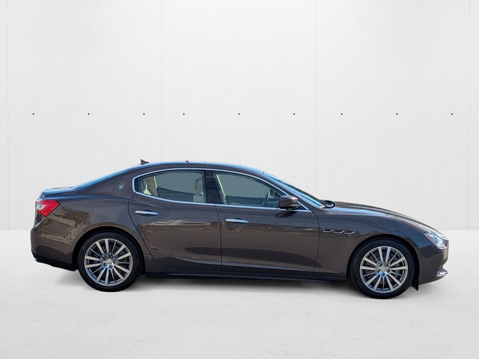2015 Maserati Ghibli Base photo 4