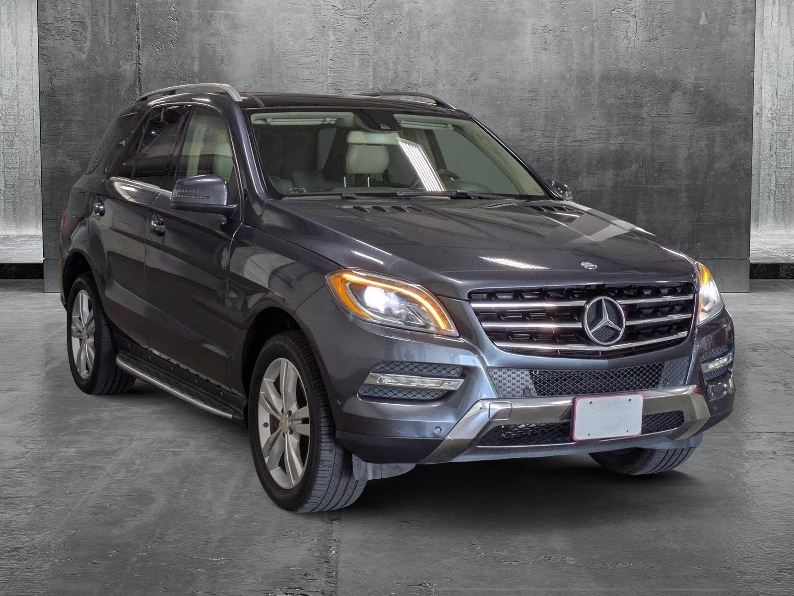2013 Mercedes Benz ML 350 4MATIC photo 3