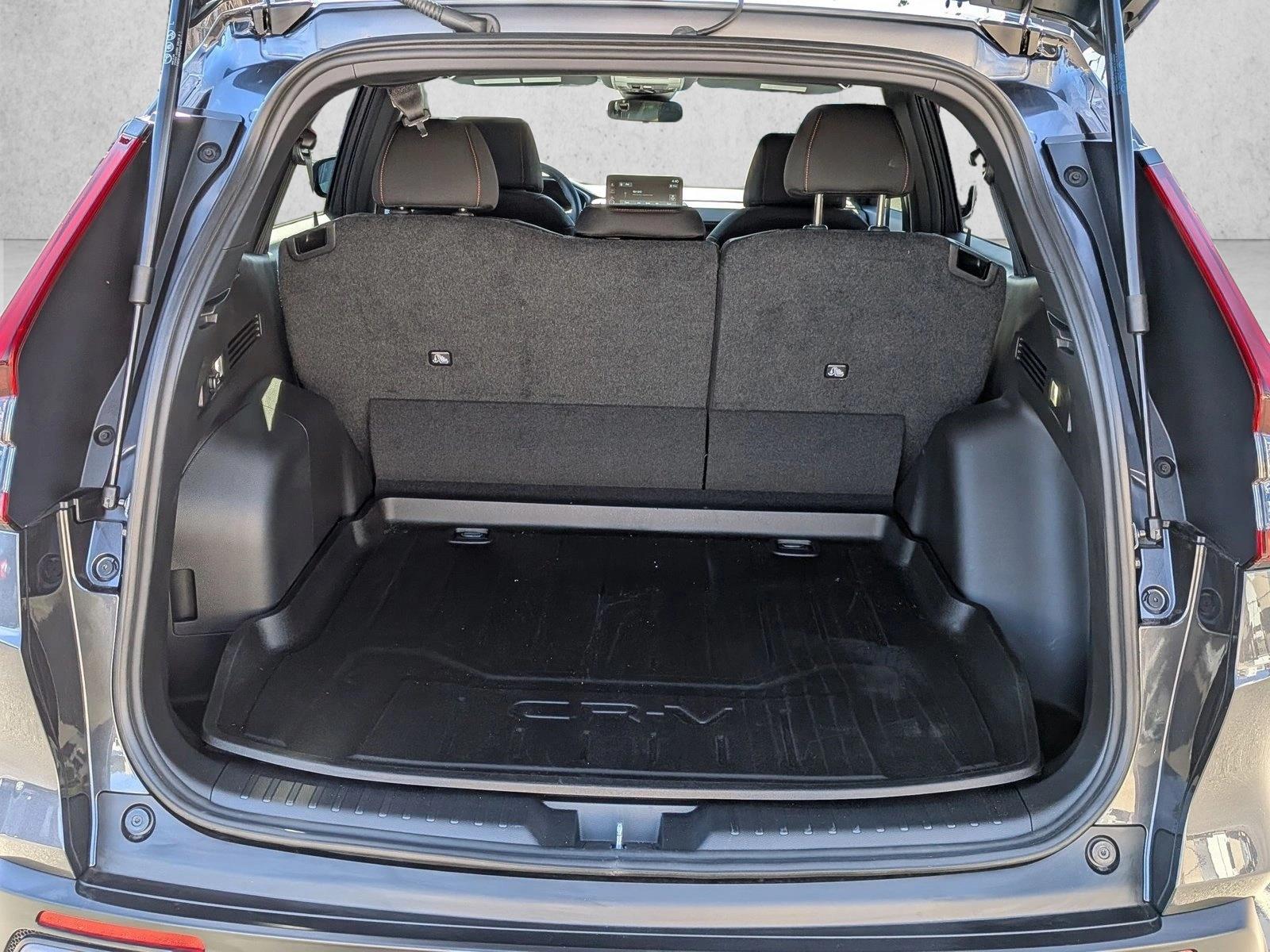 2026 Honda CR-V Hybrid Sport photo 5