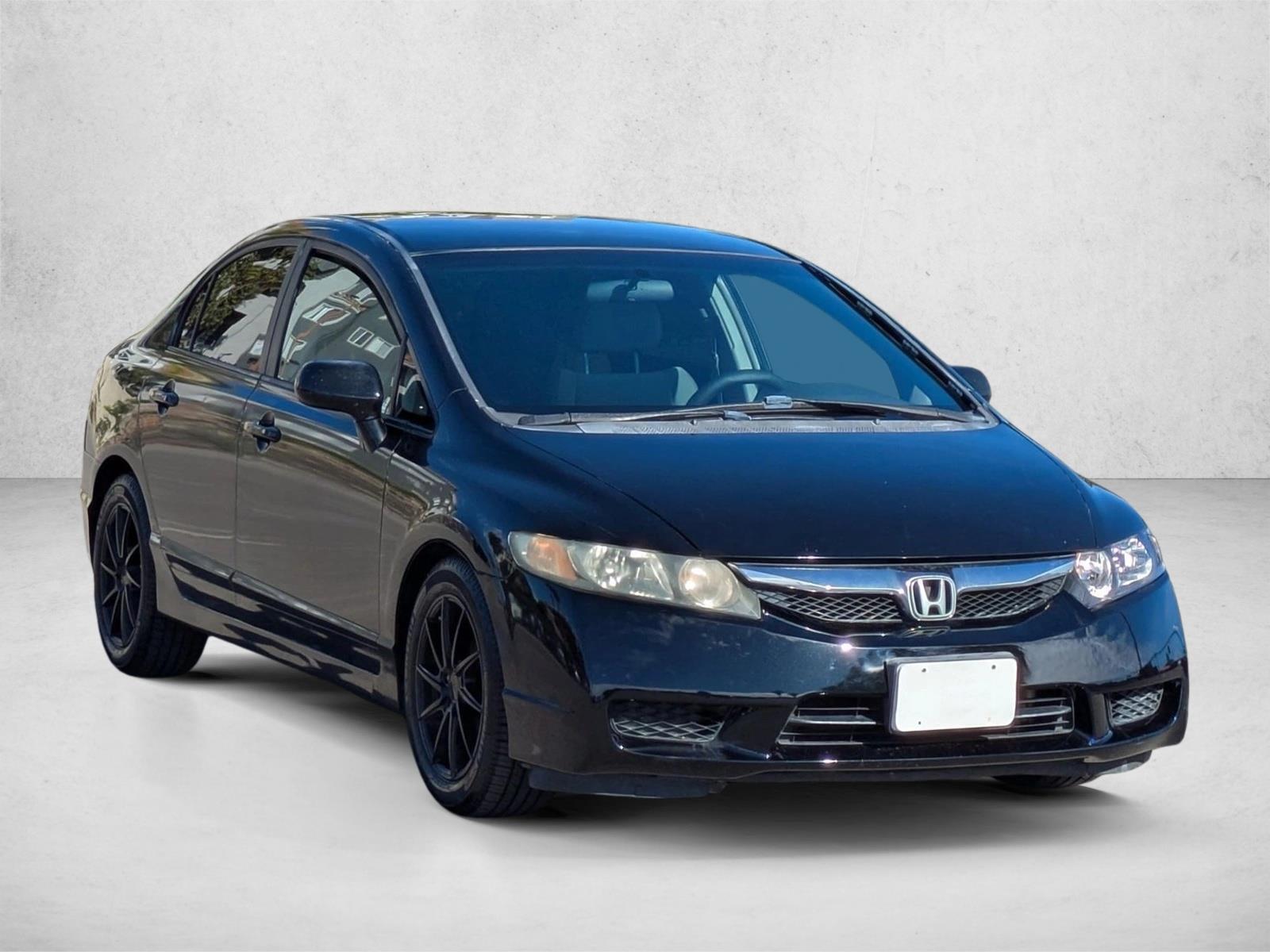 2010 Honda Civic LX photo 3