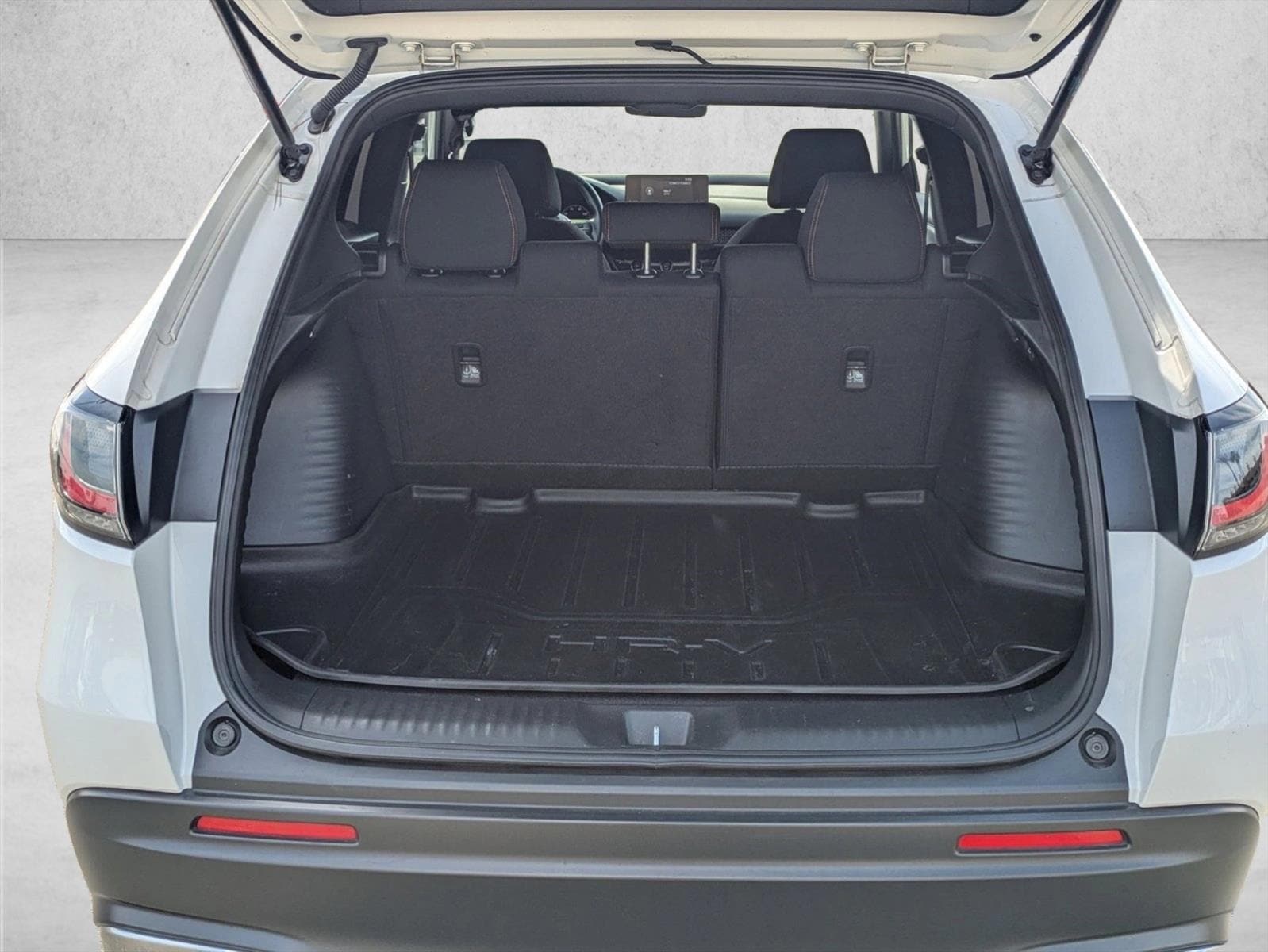 2025 Honda HR-V Sport photo 5