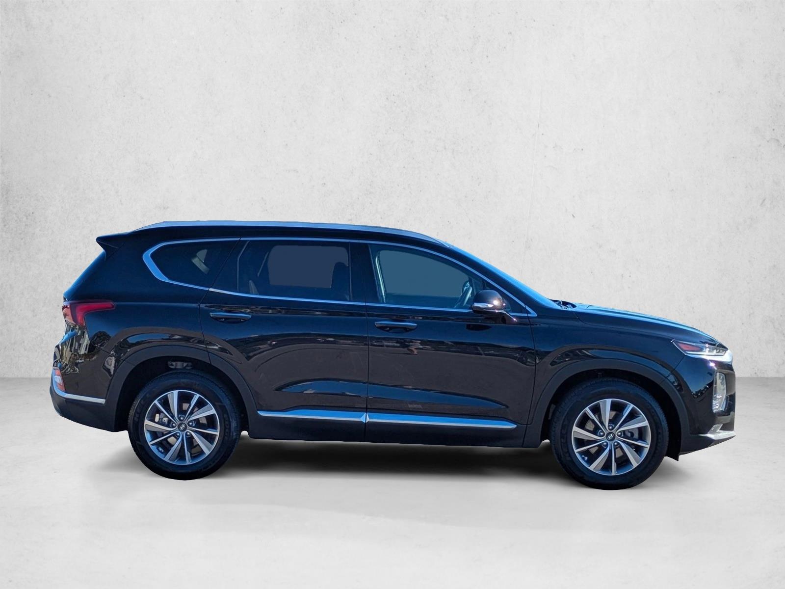 2020 Hyundai Santa Fe SEL photo 4