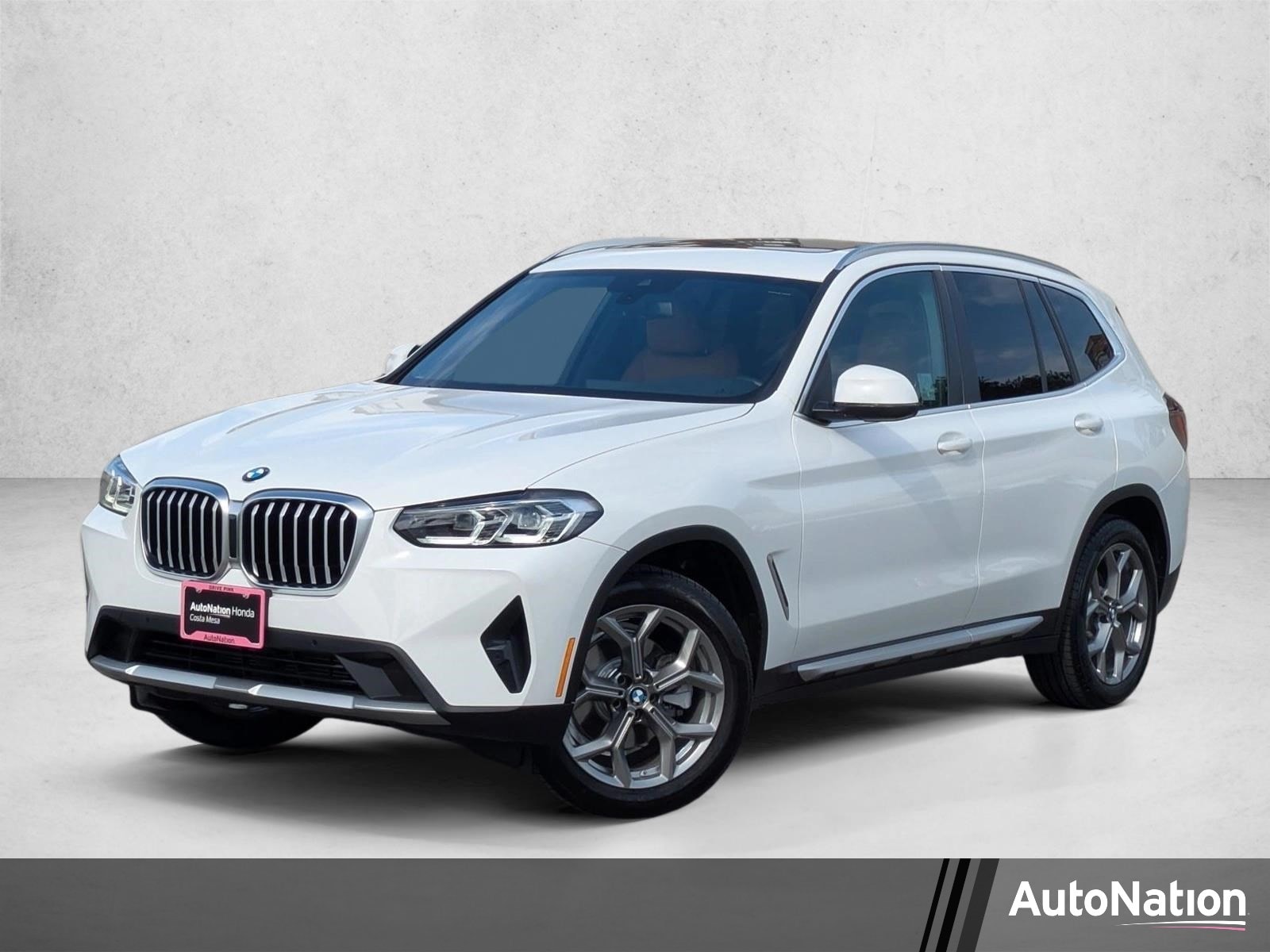 2022 BMW X3 sDrive30i's photo