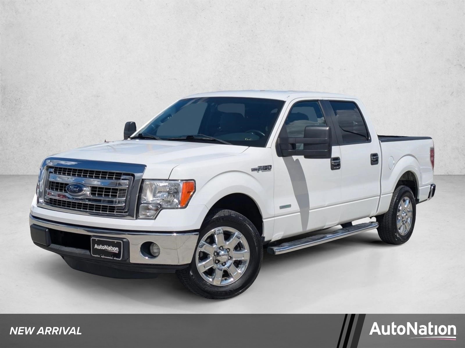 2013 Ford F-150 XLT SuperCrew 145-in's photo