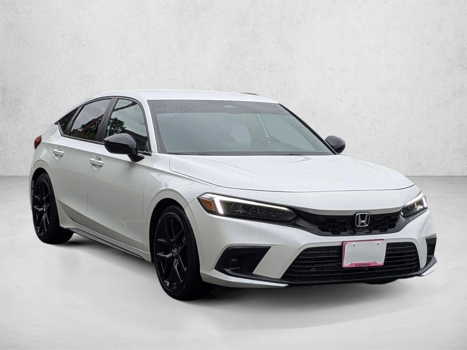 2024 Honda Civic Sport Hatchback photo 3