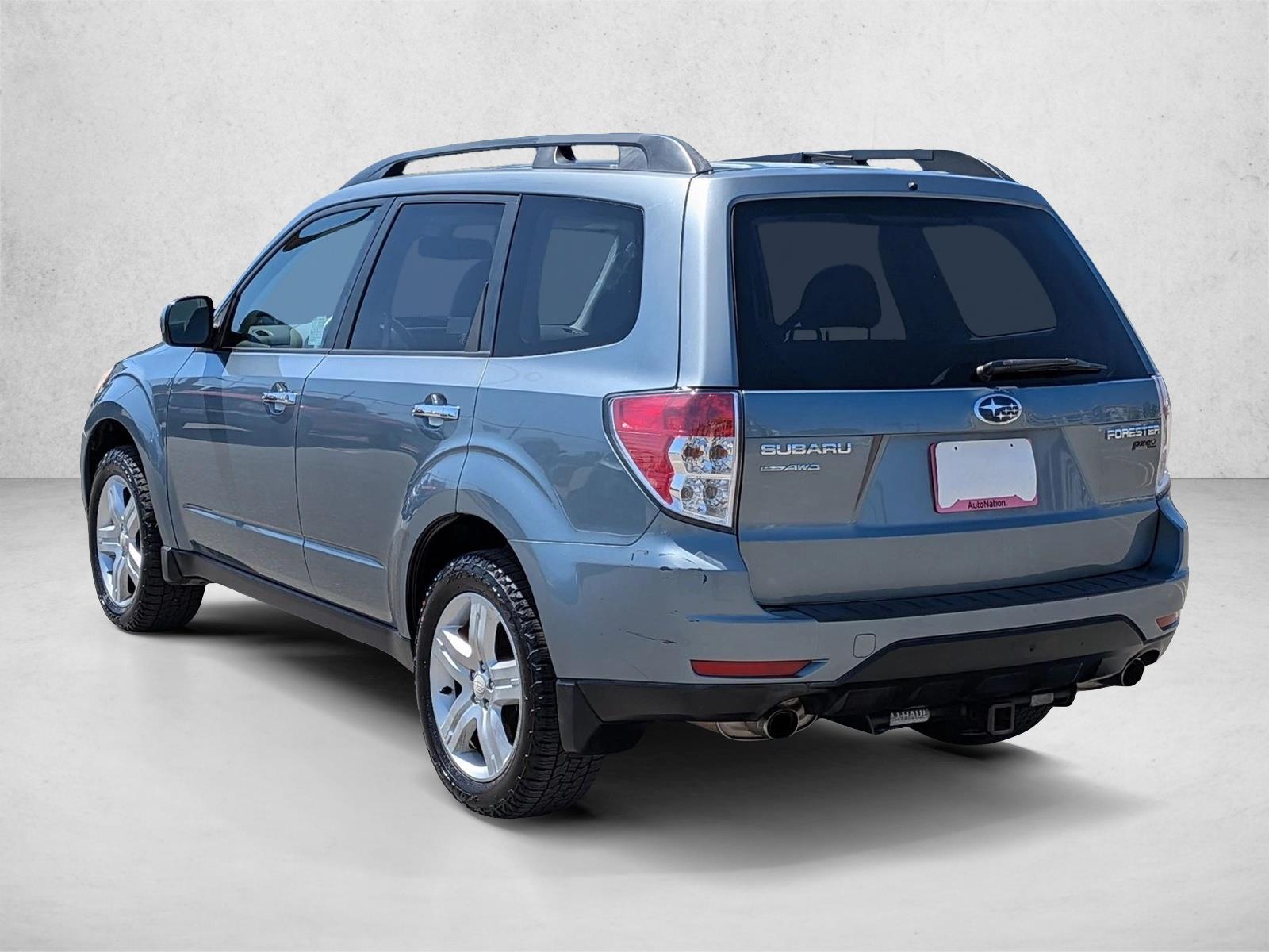 2010 Subaru Forester 2.5X Limited photo 3