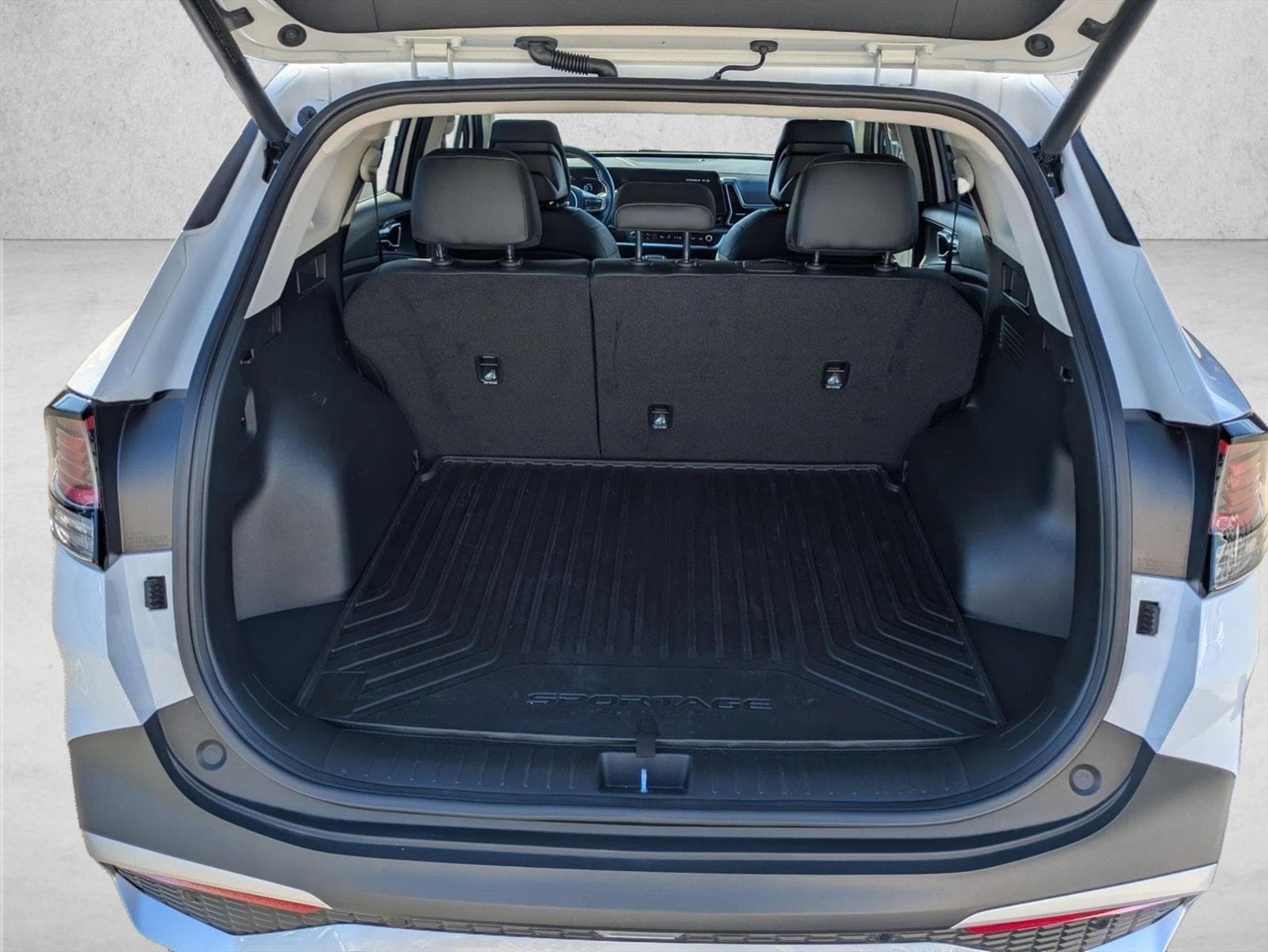 2025 Kia Sportage EX photo 5