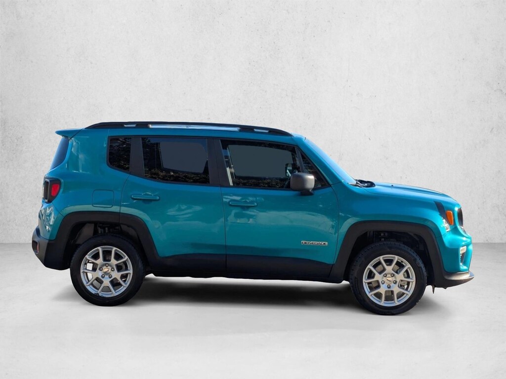 Used 2022 Jeep Renegade Latitude SUV