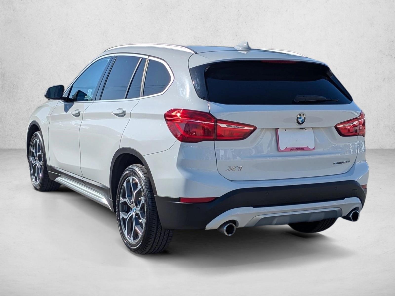 2020 BMW X1 sDrive28i photo 3