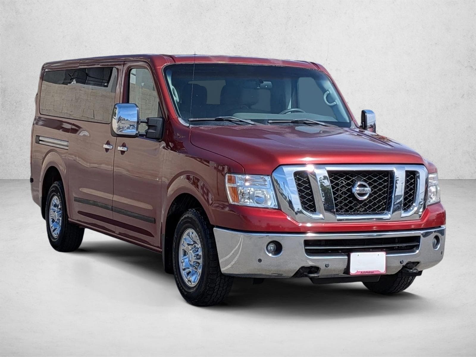 2016 Nissan NV Passenger NV3500 HD SL V8 photo 3