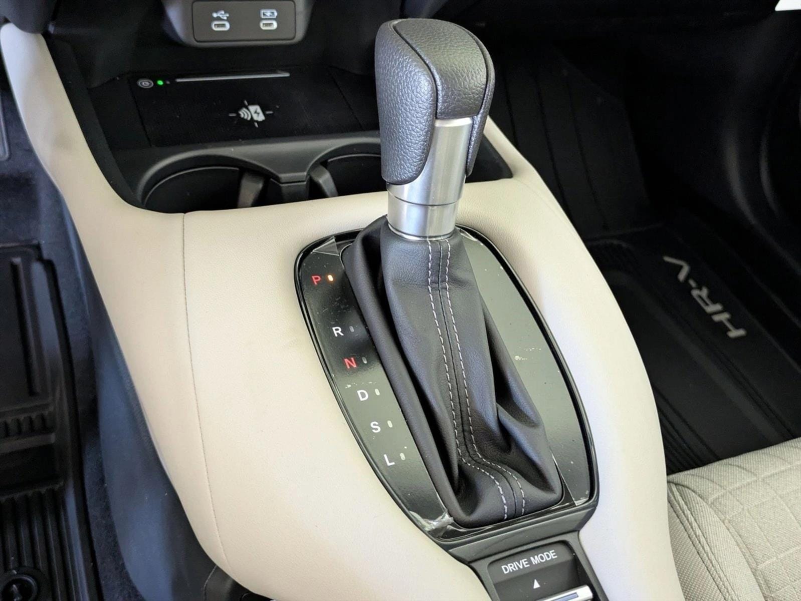 2026 Honda HR-V LX - Photo 13