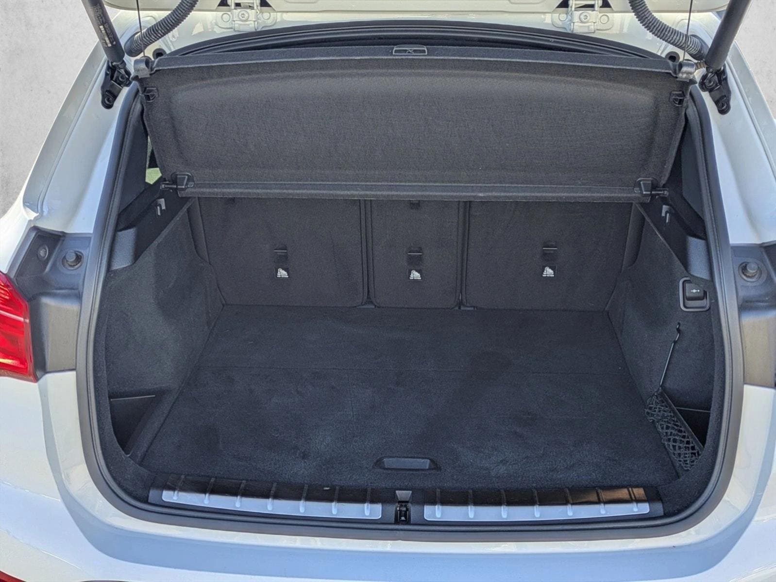 2020 BMW X1 sDrive28i photo 5