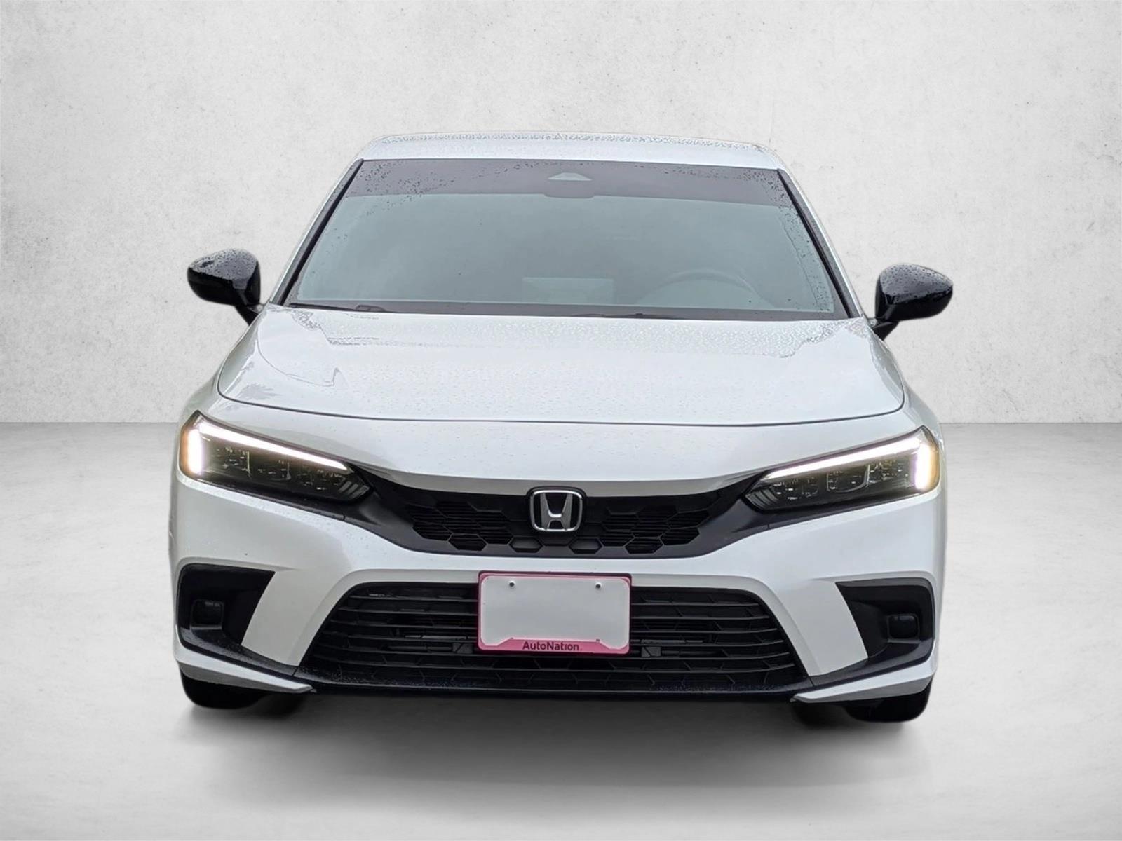 2024 Honda Civic Sport Hatchback photo 2