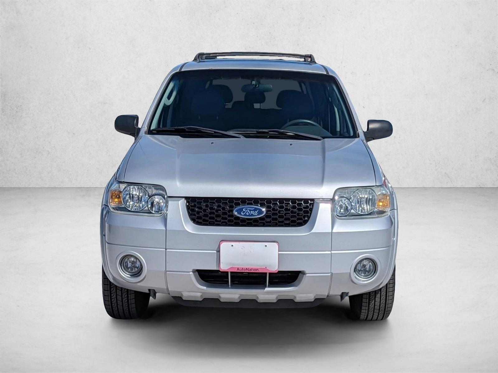 2006 Ford Escape Hybrid Base photo 2
