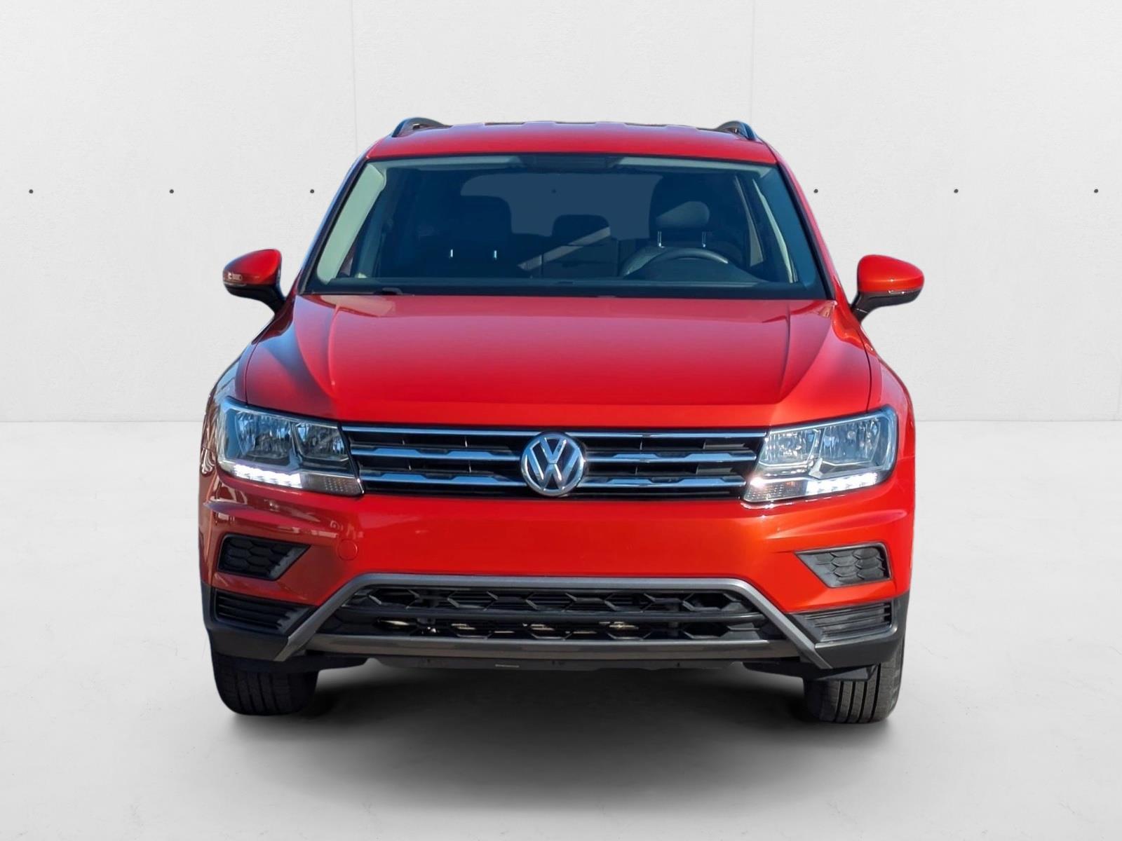 2018 Volkswagen Tiguan S photo 2